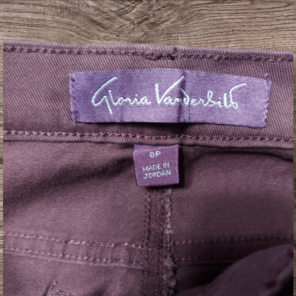 GLORIA VANDERBILT AMANDA THE ORIGINAL SLIMMING JEAN WOMEN'S SIZE 8 SHORT WINE - Picture 11 of 13